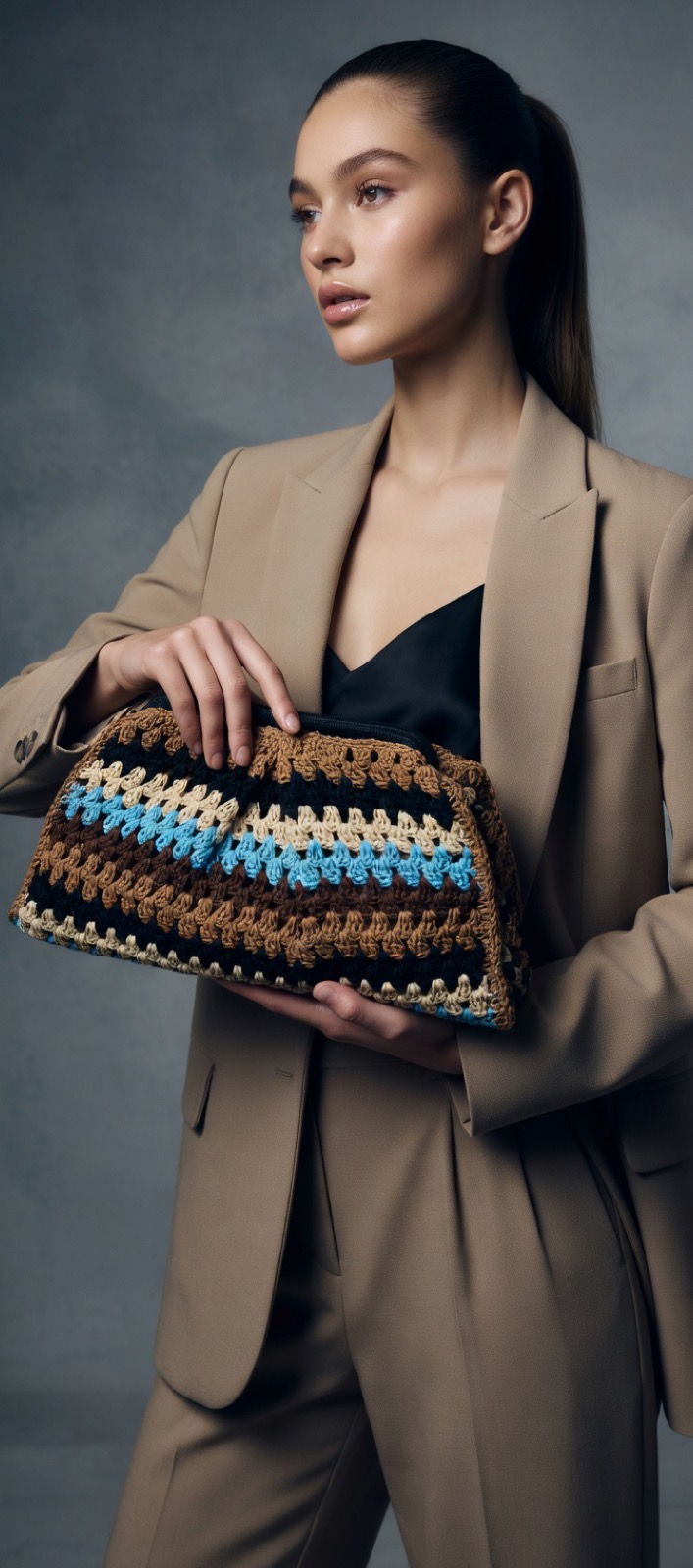 Çizgili Clutch - Model